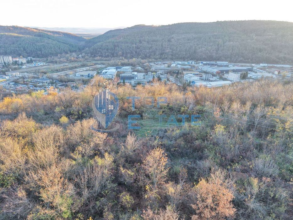 Продава се Парцел в Велико Търново, Бузлуджа - 927 кв.м за 13 €/кв.м - Снимка #1