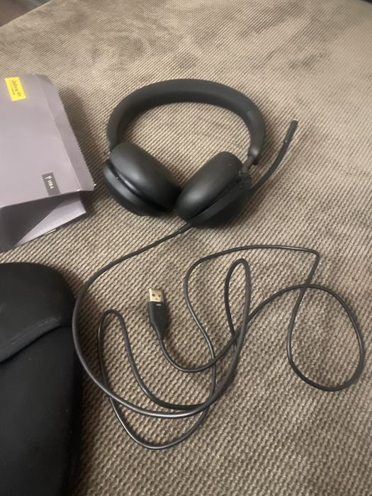 Слушалки Jabra Evolve2 40