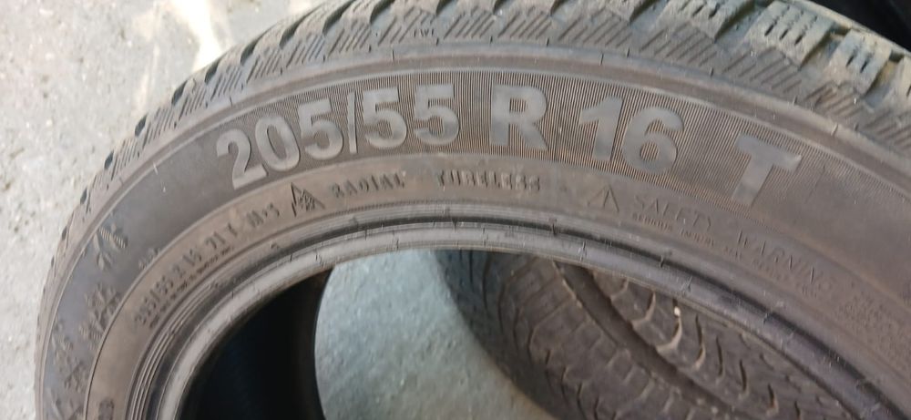 Vând 2 cauciucuri 205/55 R16 m+s dot 2023