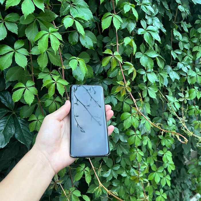 Samsung galaxy S9 plus retro model, arzon narxda