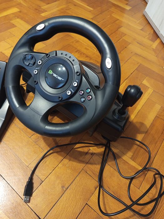 Волан с педали - Tracer