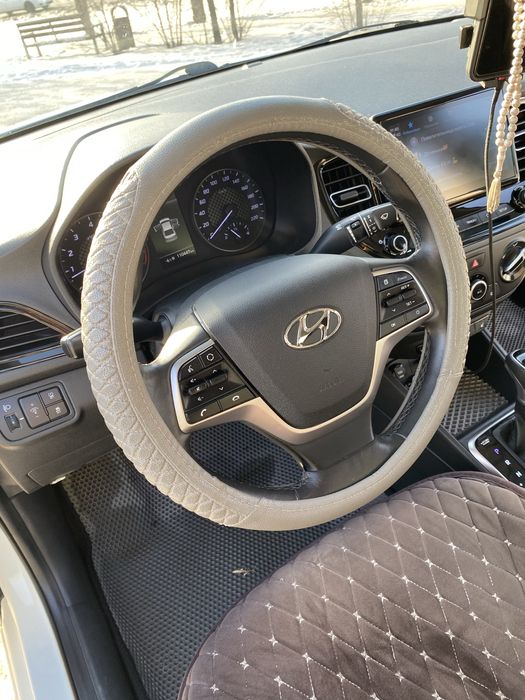 Продам машину Хюндай Акцент