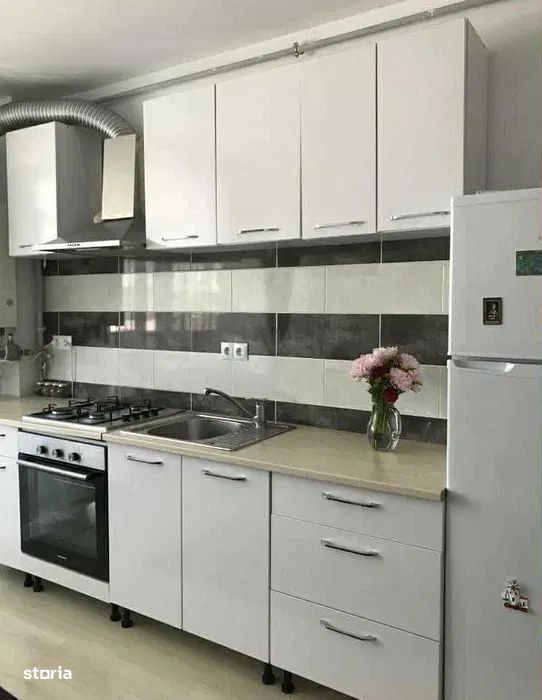 Apartament 3 camere, 60mp+10mp balcon, zona Bulgaria
