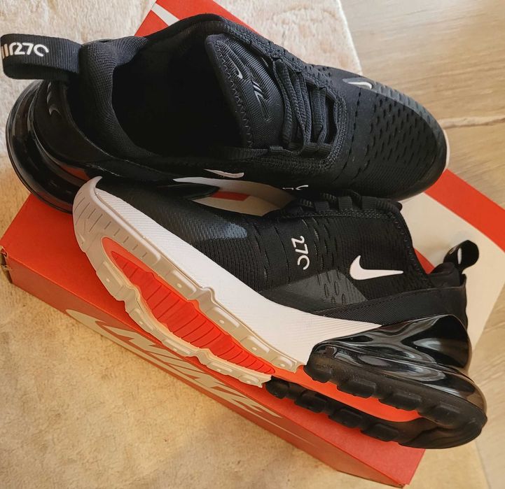 Дамски маратонки NIKE