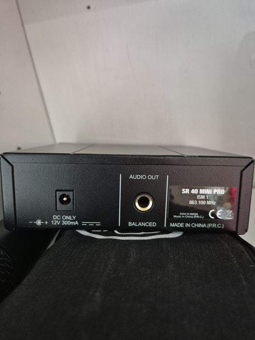 Microfon Akg wireless