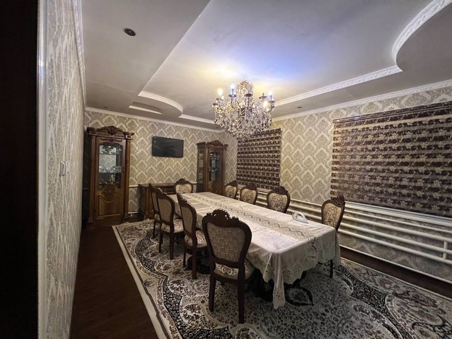 Сдается 3х комнатный ДОМ 
С обстановкой 
В горде Алмалыке