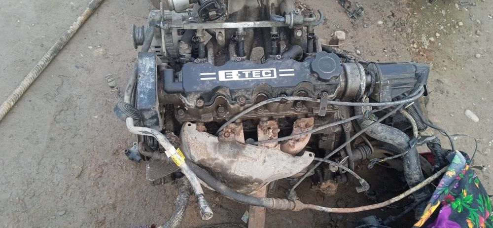 Nekisya dvegatel sons trablor