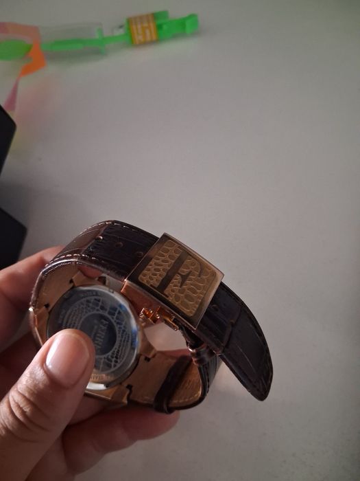 Продам часы. Ferre milano
