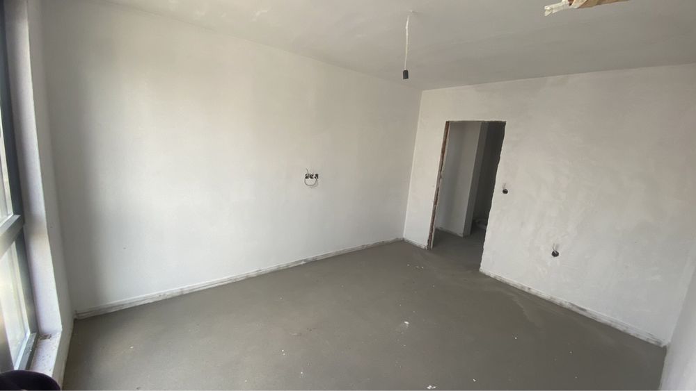 Продава се Тристаен апартамент в Пловдив, Остромила - 114 кв.м за 1202 €/кв.м - Снимка #7