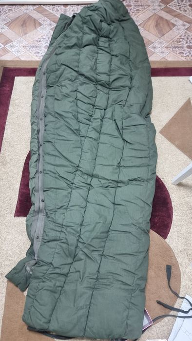 Спальный теплый мешок