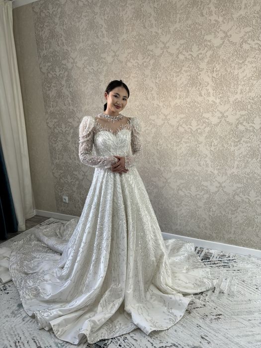 Продам свадебное платье