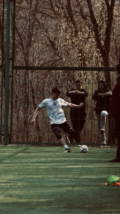 Продается камера Canon 750D (Rebel T6i)