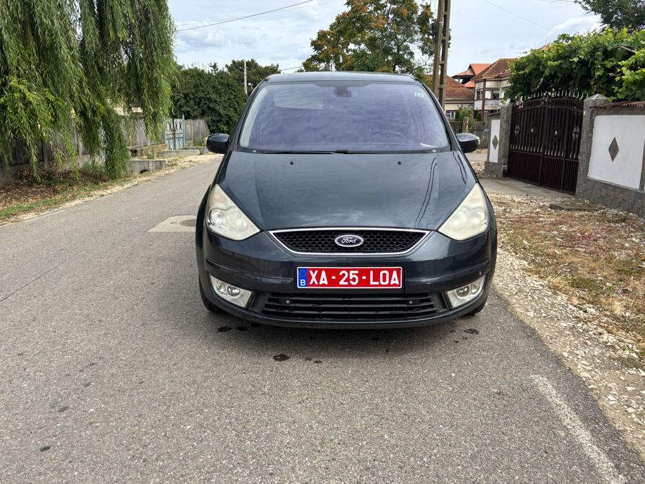 Autoturism Ford Galaxy