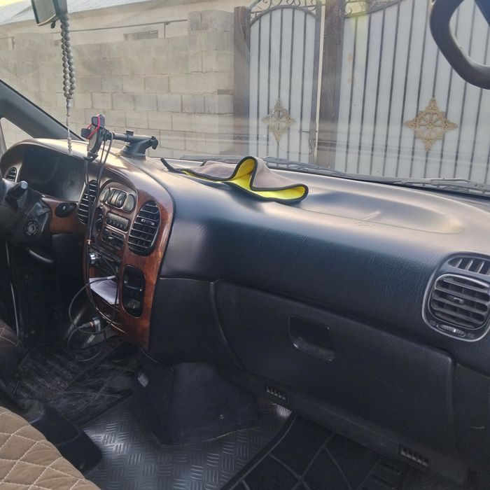 Hyundai Starex 2003