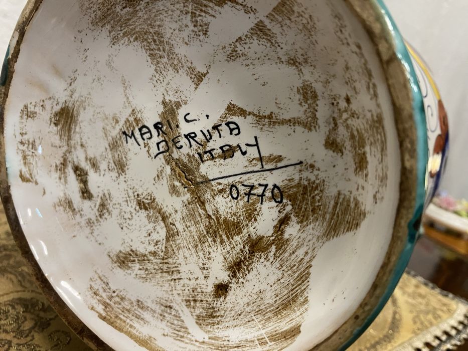 Голяма италианска порцеланова ваза