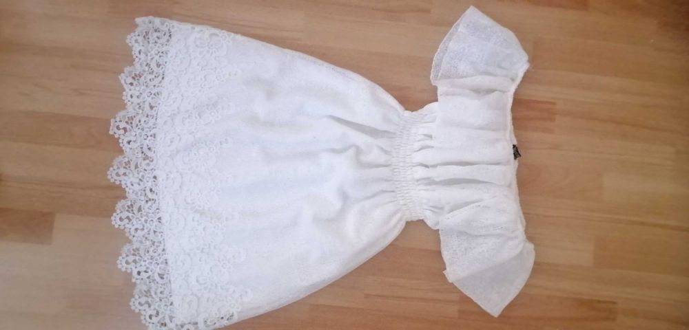 Дантелена рокля - MANUELA