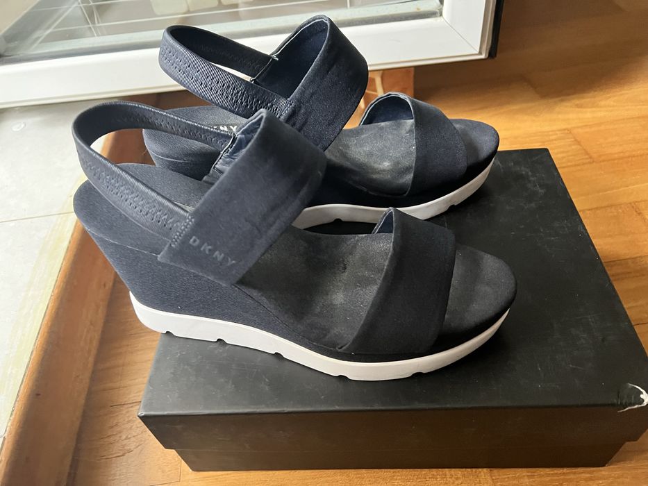 Vand Sandale DKNY, marime 40