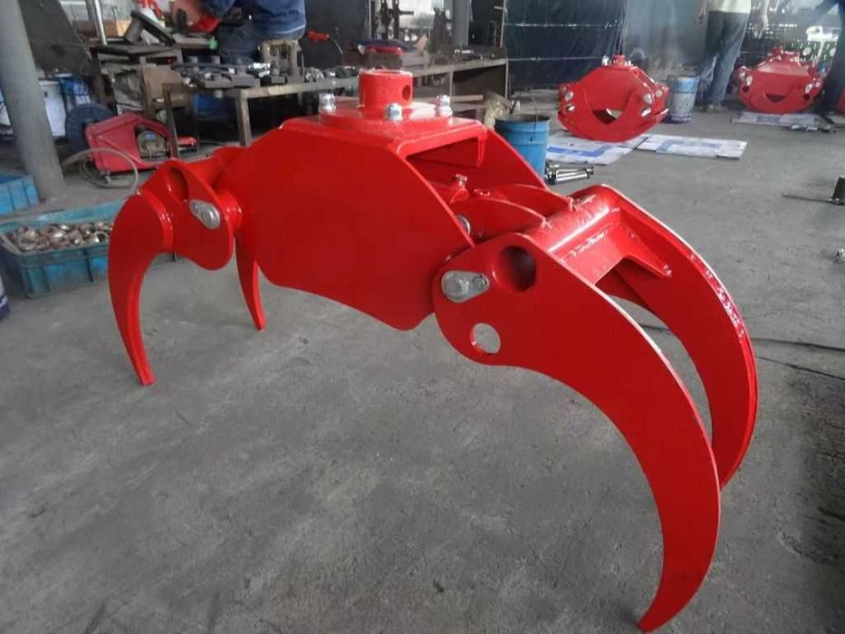 Челюстен грайфер за биомаса ГЧ-024Е