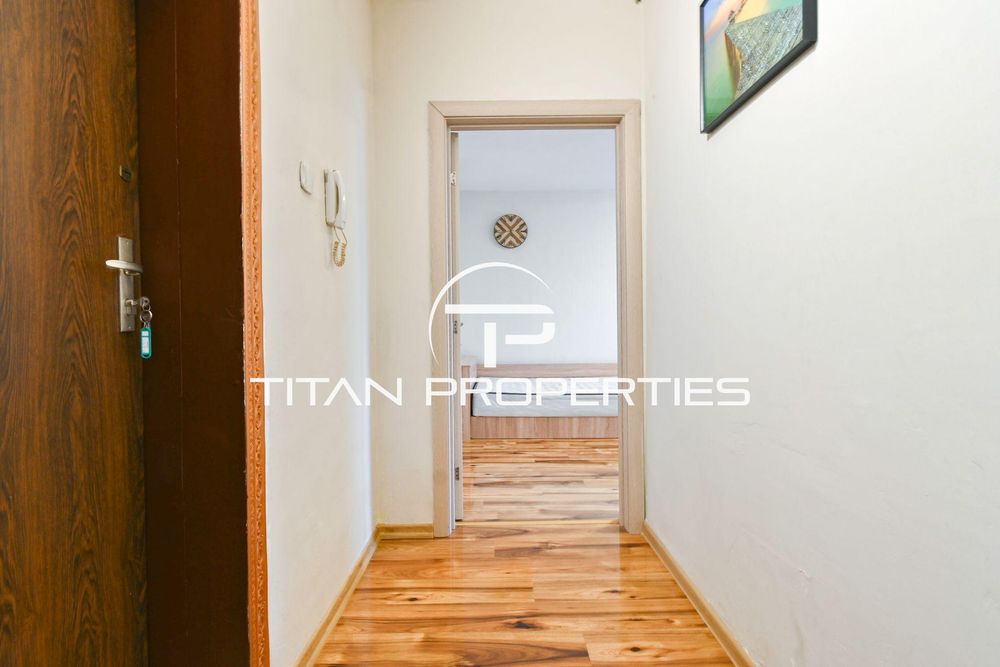 Гарсониера за продажба в ж.к Дружба