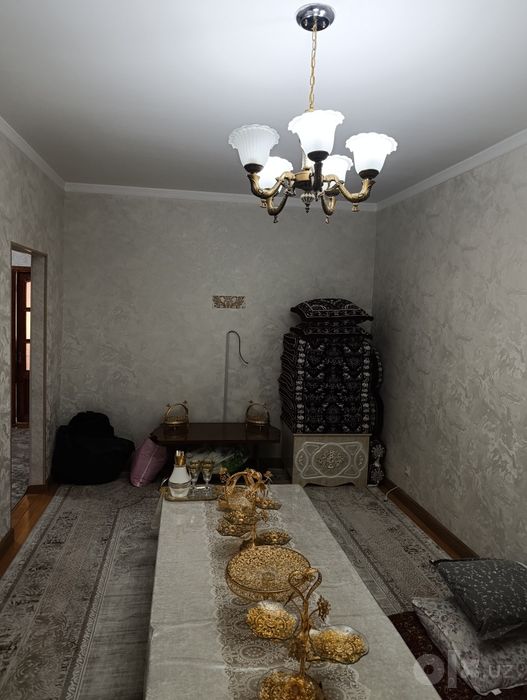 Yunusobod 12 kvartal 3 xona 75kvm