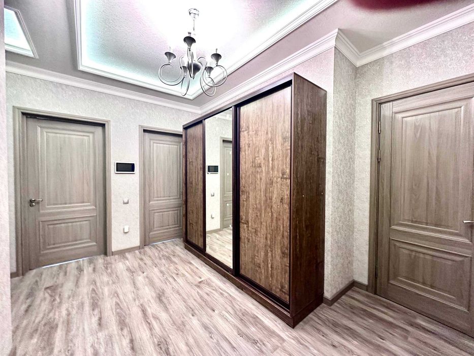 Mirzo-Ulug‘bek tumanida 106 m² keng va shinam xonadon sotiladi. SUPER!