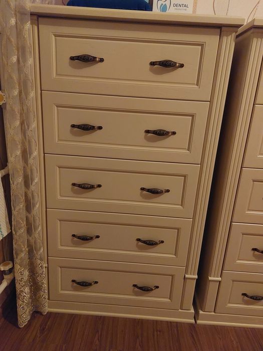 Комод для спальни