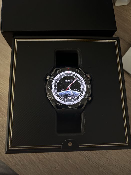 Часовник HUAWEI WATCH Ultimate