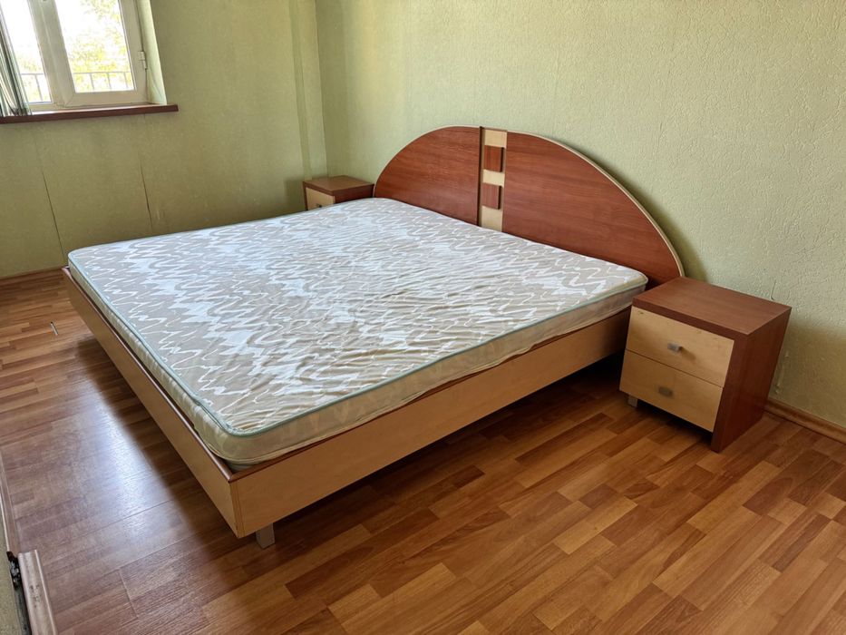 Спальный гарнитур