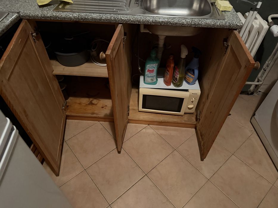 Кухненски шкафове и термоплот