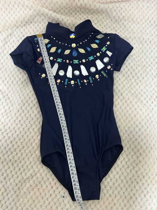 Трико за художнствена гимнастика