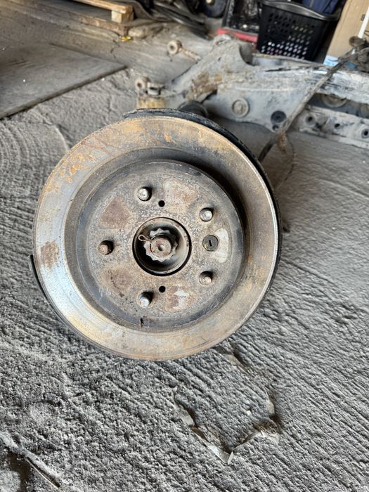 Тормозные диски RAV4 05-08гг