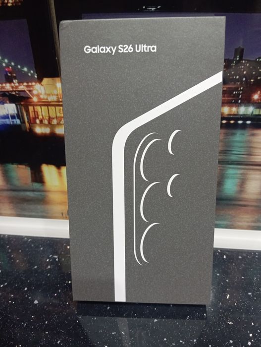 Продавам Samsung galaxy S26 Ultra