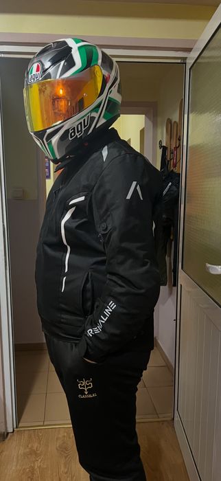 Мото яке adrenalin  и каска