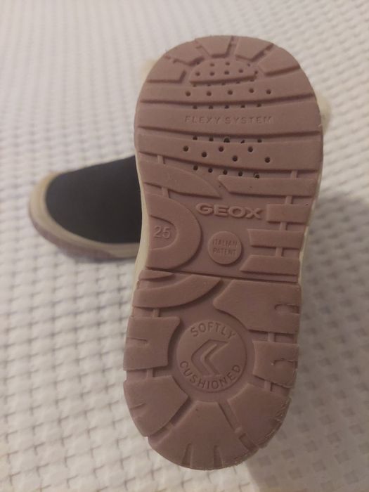 Ghete  fete Geox
