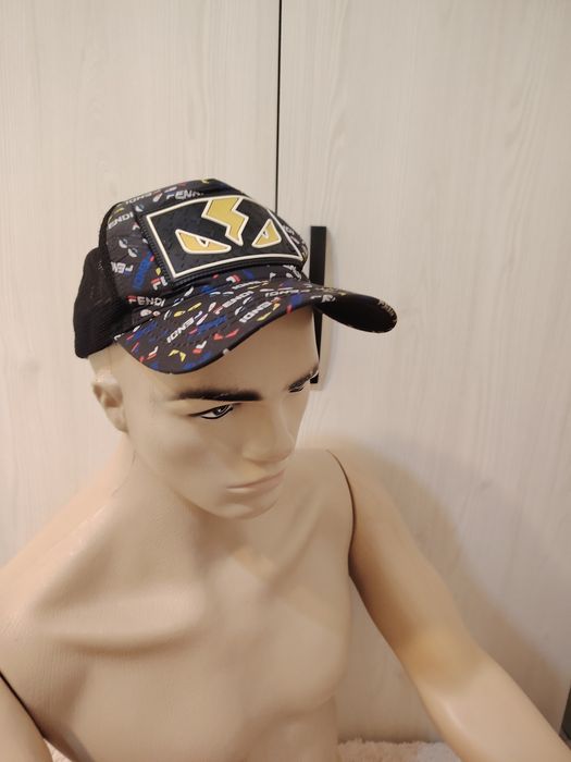Șapcă Fendi foarte buna