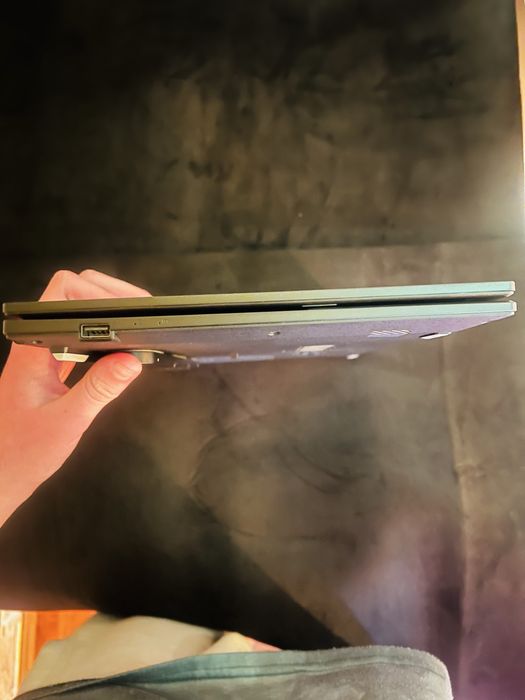 Laptop ASUS vivobook 15 (doar la schimb )