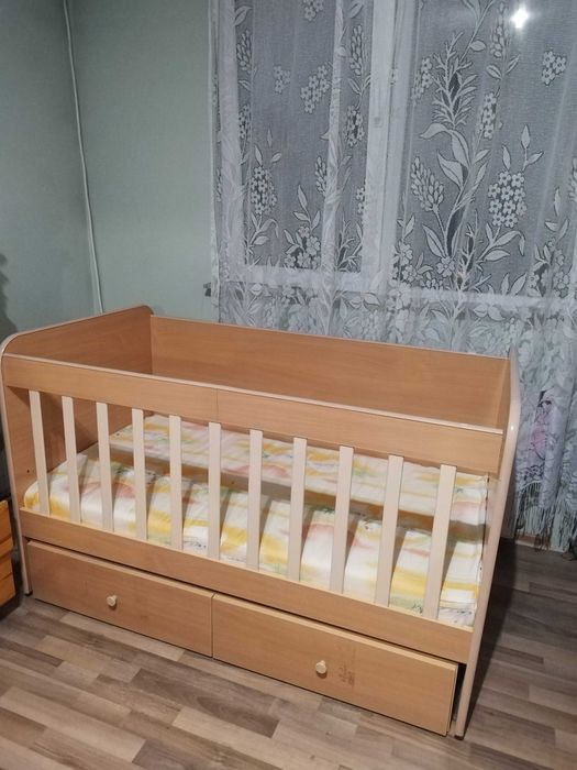 Детска кошара-става и за по голямо дете