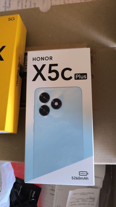 Gsm чисто нов  honor x5c