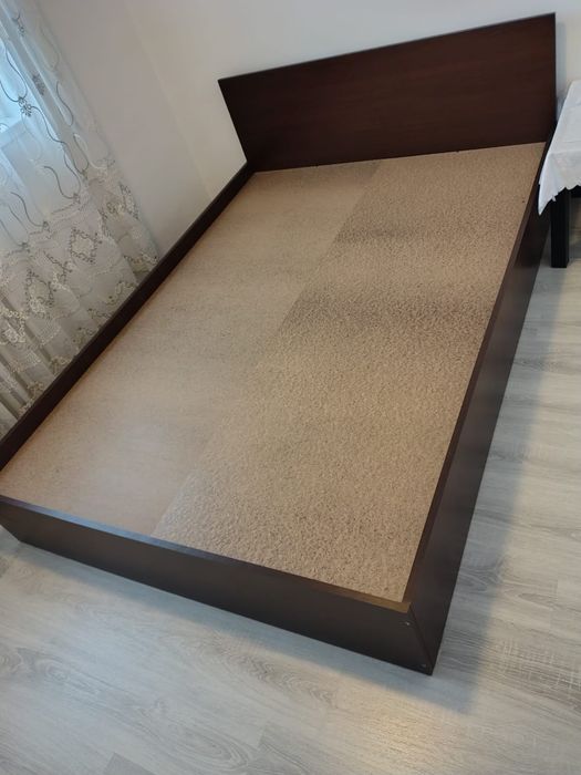 Pat dormitor 140x200 stare excelenta