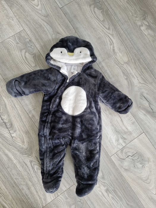 Промо  30 лв DKNY  Бебе дрехи 3 до 6 месеца  яке дънки  космонавт