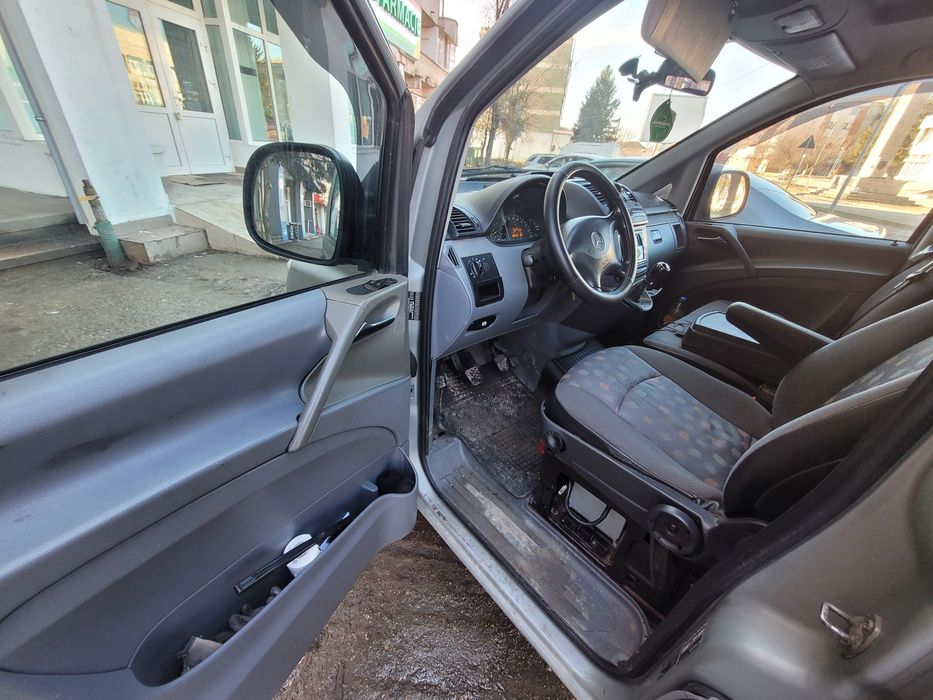 Mercedes-Benz  Vito