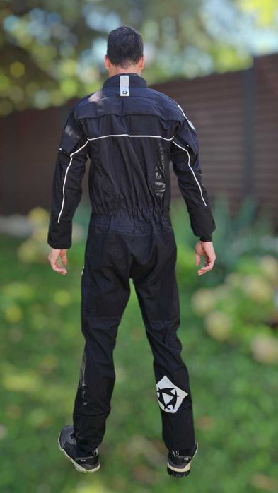 Сух костюм (Drysuit) за водни спортове