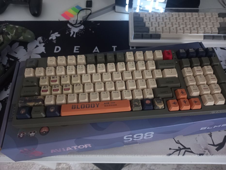 Клавиатура Bloody Aviator