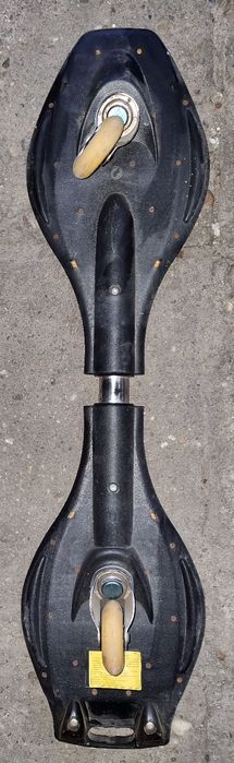 Waveboard / Ripstick Spider-Man – stare bună, ideal pentru copii