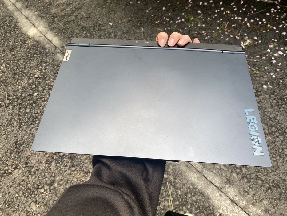 Продаю ноутбук