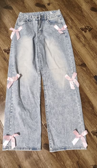 Blugi wide leg tall mărime xs cu fundiță roz