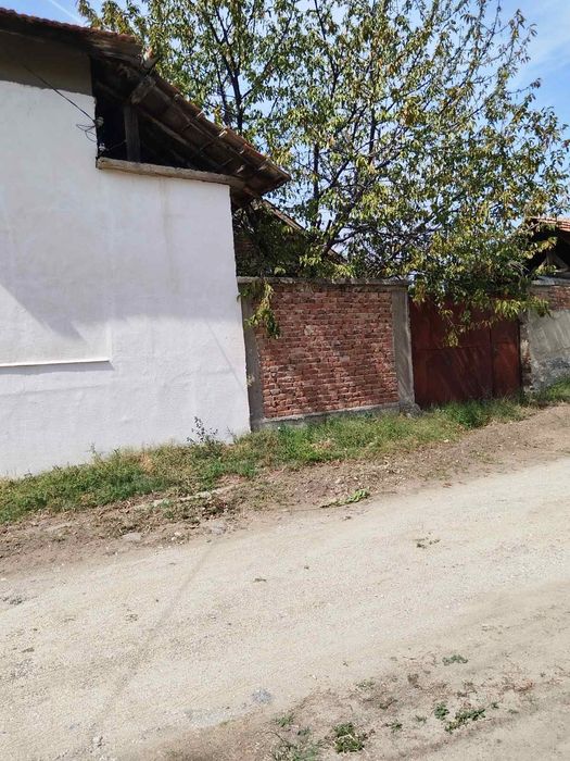 Дава се под наем Къща в Земен - 80 кв.м за 38760 € - Снимка #3