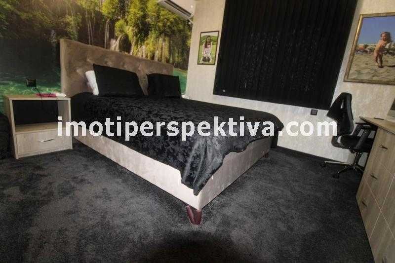 Продава се Тристаен апартамент в Пловдив, Беломорски - 118 кв.м за 864 €/кв.м - Снимка #5