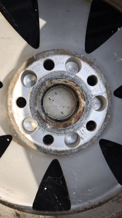 Джанти с зимни гуми 205 55 16  7.5J x16 ET45