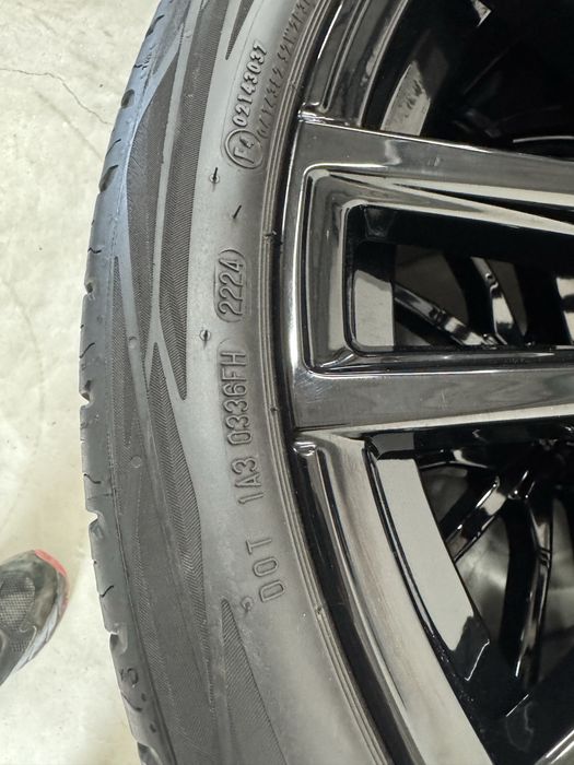 Jante Bmw X5 X6 R22 G05 G06 Originale M742 Continetal Vara